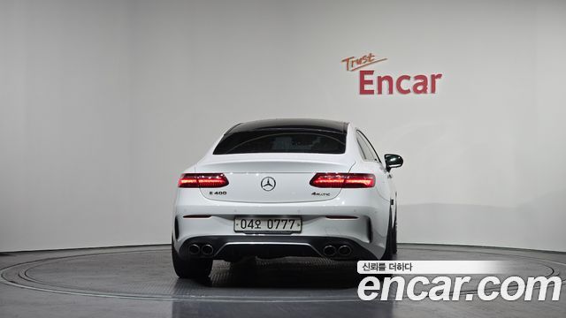 Mercedes-Benz E-Class E400 4MATIC Coupe