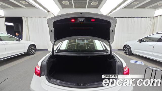 Mercedes-Benz E-Class E400 4MATIC Coupe