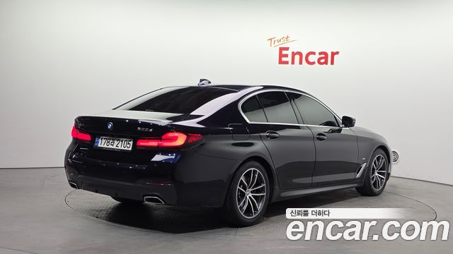 BMW 5-Series 523d xDrive M Sport
