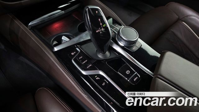 BMW 5-Series 523d xDrive M Sport