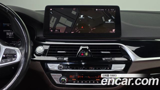 BMW 5-Series 523d xDrive M Sport