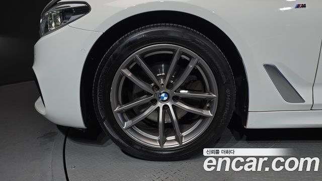 BMW 5-Series 520d M Sport Package Plus