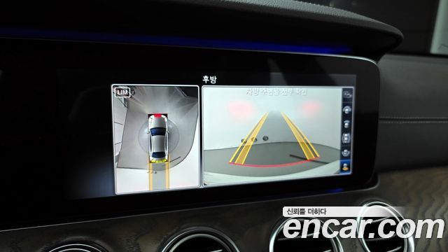 Mercedes-Benz E-Class E300 4MATIC Exclusive