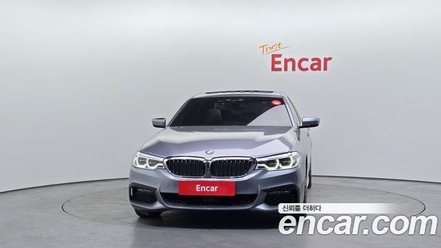 BMW 5-Series 530i M Sport Package Plus