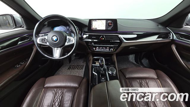 BMW 5-Series 530i M Sport Package Plus
