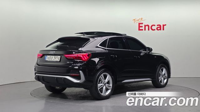 Audi Q3 35 TDI Premium Sportback