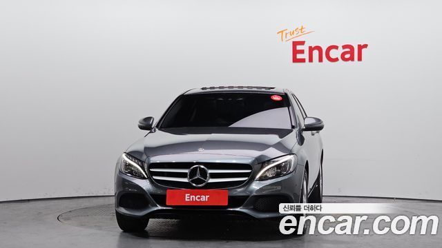 Mercedes-Benz C-Class W205 C200