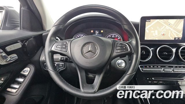 Mercedes-Benz C-Class W205 C200