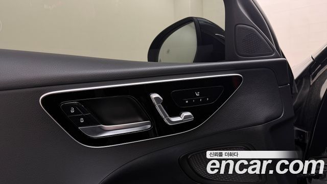 Mercedes-Benz C-Class C200 Avantgarde