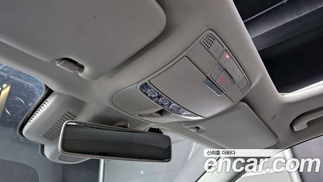 Mercedes-Benz E-Class W213 E220d 4MATIC Avantgarde