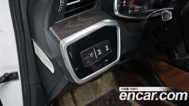 Audi A6 45 TFSI Premium