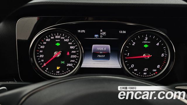 Mercedes-Benz E-Class E220d 4MATIC Avantgarde