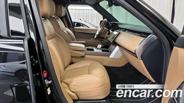 Land Rover Range Rover P530 Autobiography Long Wheel Base