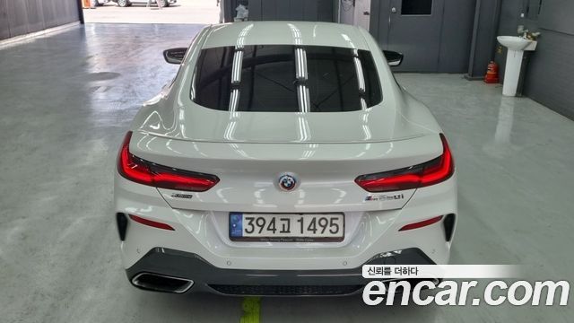 BMW 8-Series M850i xDrive Coupe