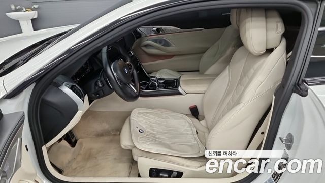 BMW 8-Series M850i xDrive Coupe