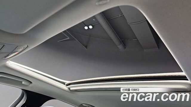 Mercedes-Benz E-Class E200 Avantgarde