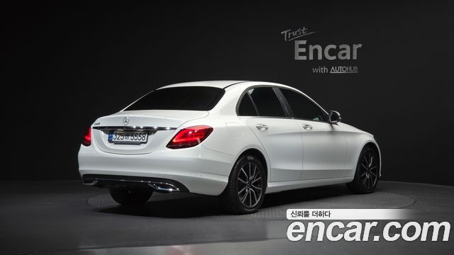 Mercedes-Benz C-Class C200