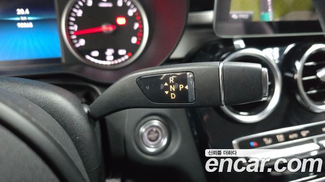 Mercedes-Benz C-Class C200