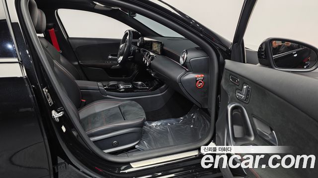 Mercedes-Benz A-Class AMG A35 4MATIC Sedan