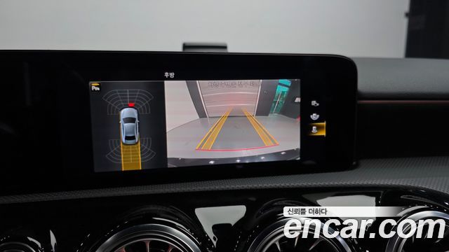 Mercedes-Benz A-Class AMG A35 4MATIC Sedan