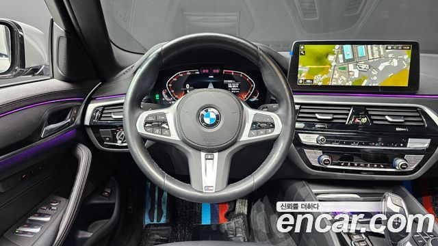 BMW 5-Series 520i M Sport