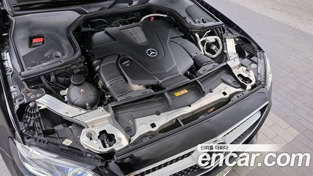 Mercedes-Benz E-Class E450 4MATIC Coupe