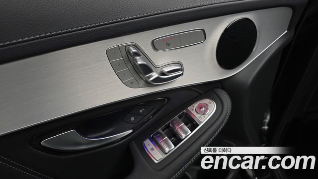 Mercedes-Benz GLC-Class AMG GLC63 S 4MATIC+ Coupe