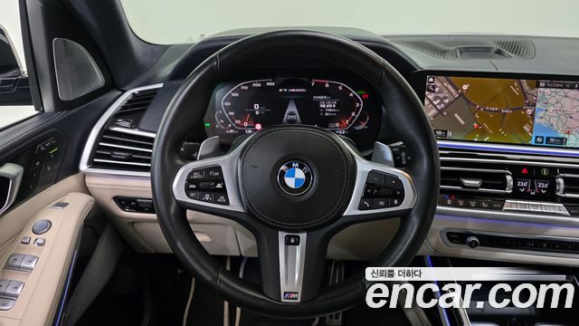 BMW X7 M50i 6STR