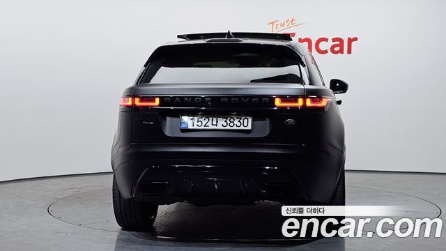 Land Rover Range Rover Velar 2.0 D240 SE