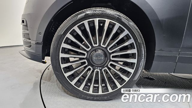 Land Rover Range Rover Velar 2.0 D240 SE