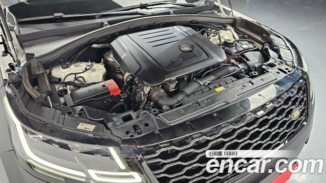 Land Rover Range Rover Velar 2.0 D240 SE