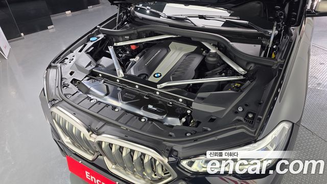 BMW X6 M50d