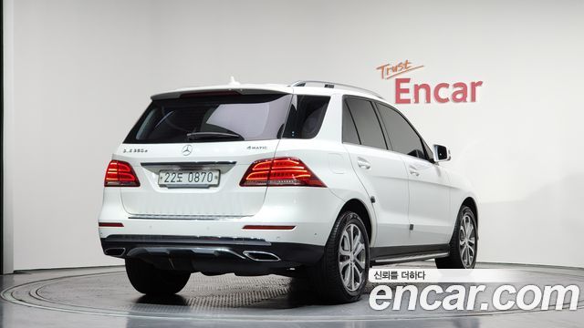 Mercedes-Benz GLE-Class GLE250 d 4MATIC