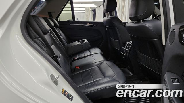 Mercedes-Benz GLE-Class GLE250 d 4MATIC