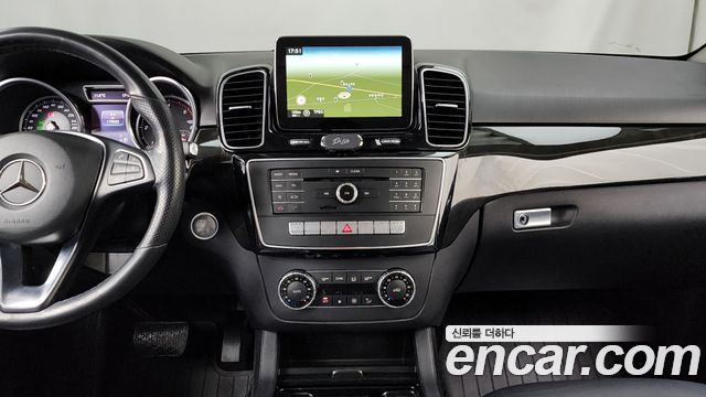 Mercedes-Benz GLE-Class GLE250 d 4MATIC