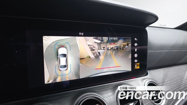 Mercedes-Benz E-Class E350 4MATIC AMG Line