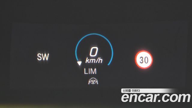 Mercedes-Benz E-Class E350 4MATIC AMG Line