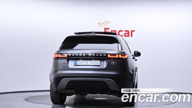 Land Rover Range Rover Velar 2.0 D240 SE
