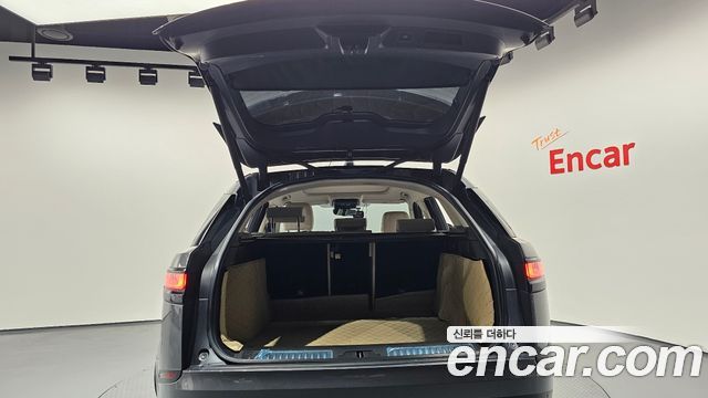 Land Rover Range Rover Velar 2.0 D240 SE
