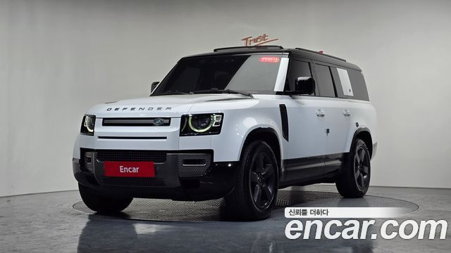 Land Rover Defender 130 D300 X-Dynamic HSE