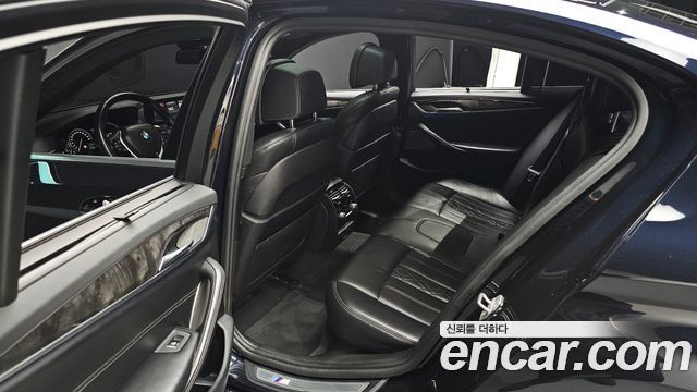 BMW 5-Series 530d M Sport Plus