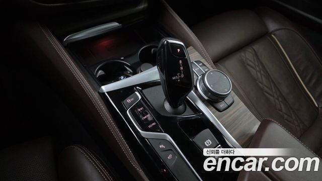 BMW 5-Series 520d M Sport Package Plus