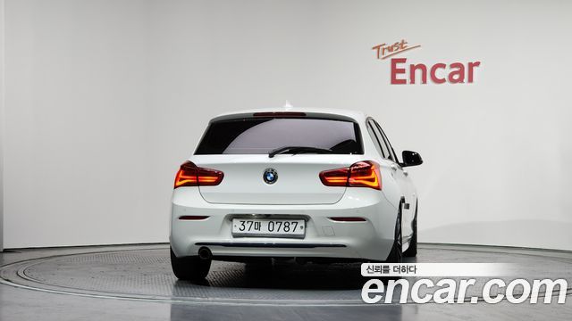 BMW 1-Series 118d Sport 5Door