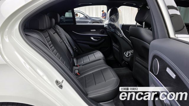 Mercedes-Benz E-Class E250 AMG Line