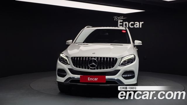 Mercedes-Benz GLE-Class GLE250 d 4MATIC