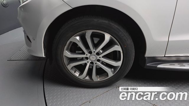 Mercedes-Benz GLE-Class GLE250 d 4MATIC