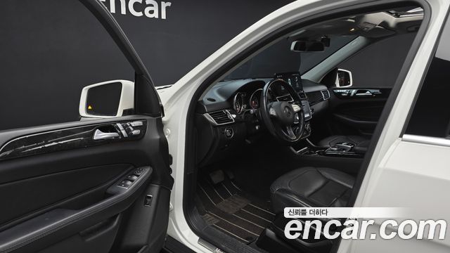 Mercedes-Benz GLE-Class GLE250 d 4MATIC