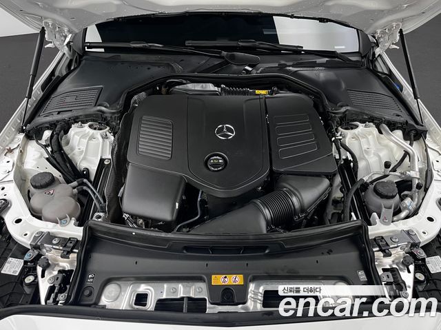 Mercedes-Benz C-Class C300 4MATIC AMG Line