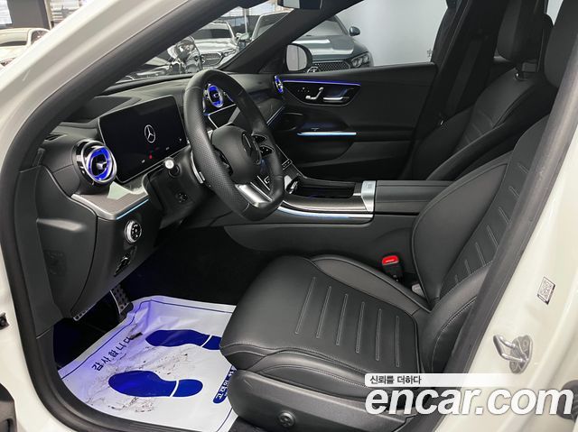 Mercedes-Benz C-Class C300 4MATIC AMG Line