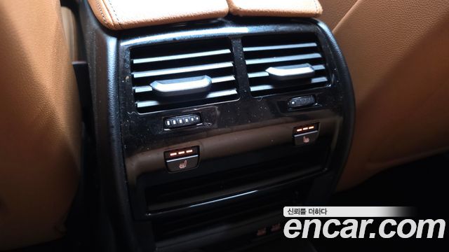 BMW 5-Series 520i Luxury